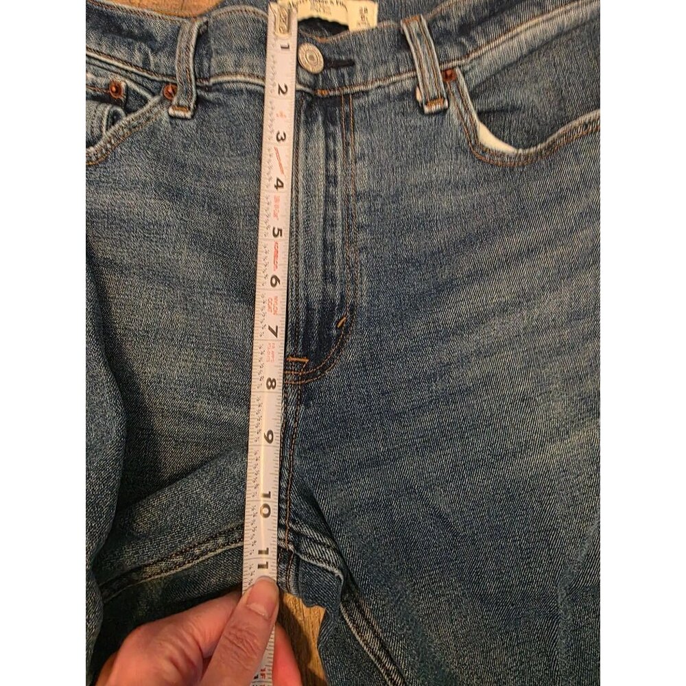 Abercrombie & Fitch The Mom High Rise Ankle Jeans Size 6 Short GUC - Picture 7 of 11